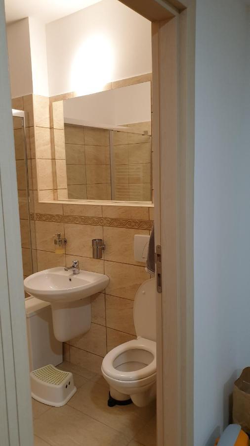 Criss Apartament Sinaia Buitenkant foto