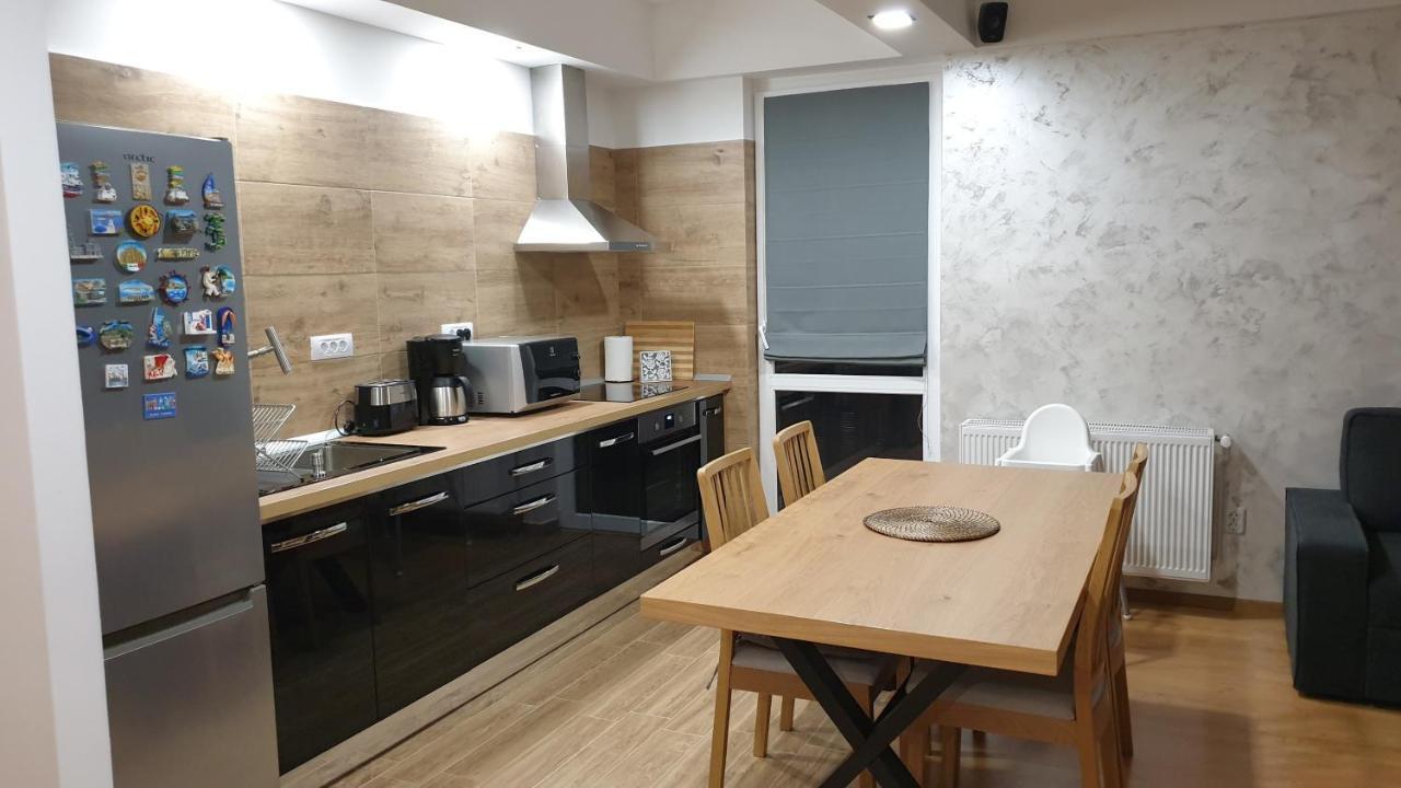 Criss Apartament Sinaia Buitenkant foto