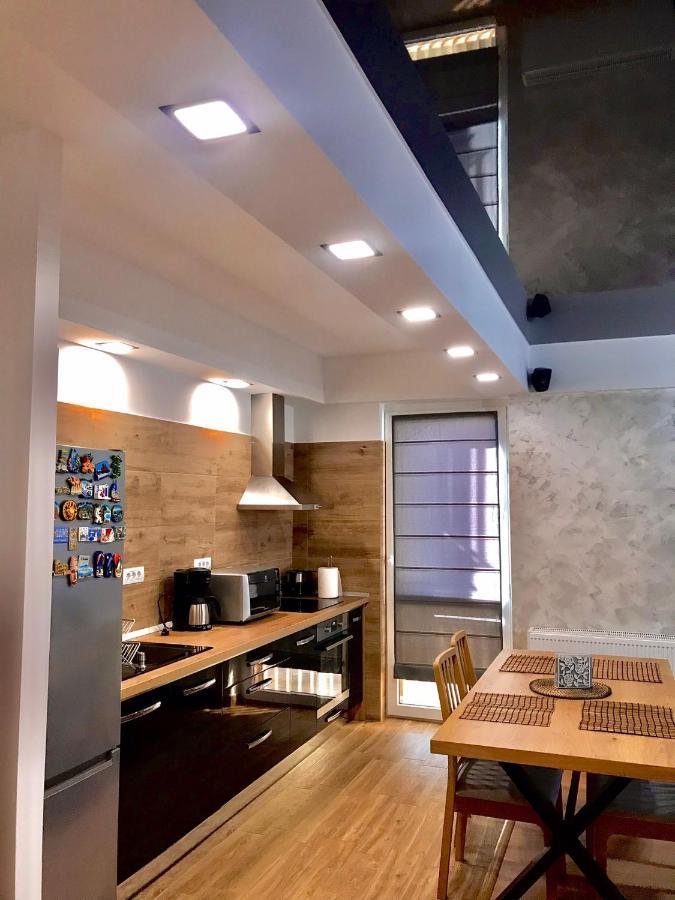 Criss Apartament Sinaia Buitenkant foto