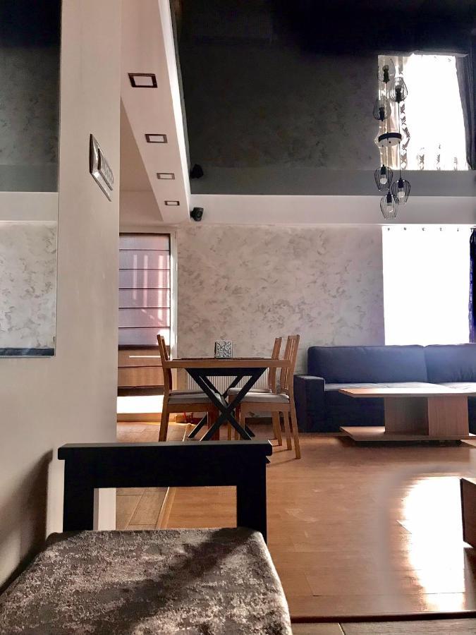 Criss Apartament Sinaia Buitenkant foto