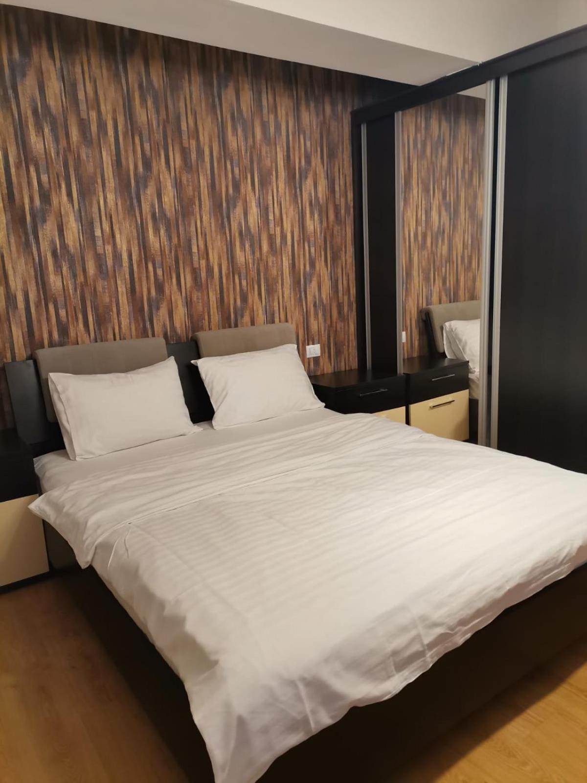 Criss Apartament Sinaia Buitenkant foto
